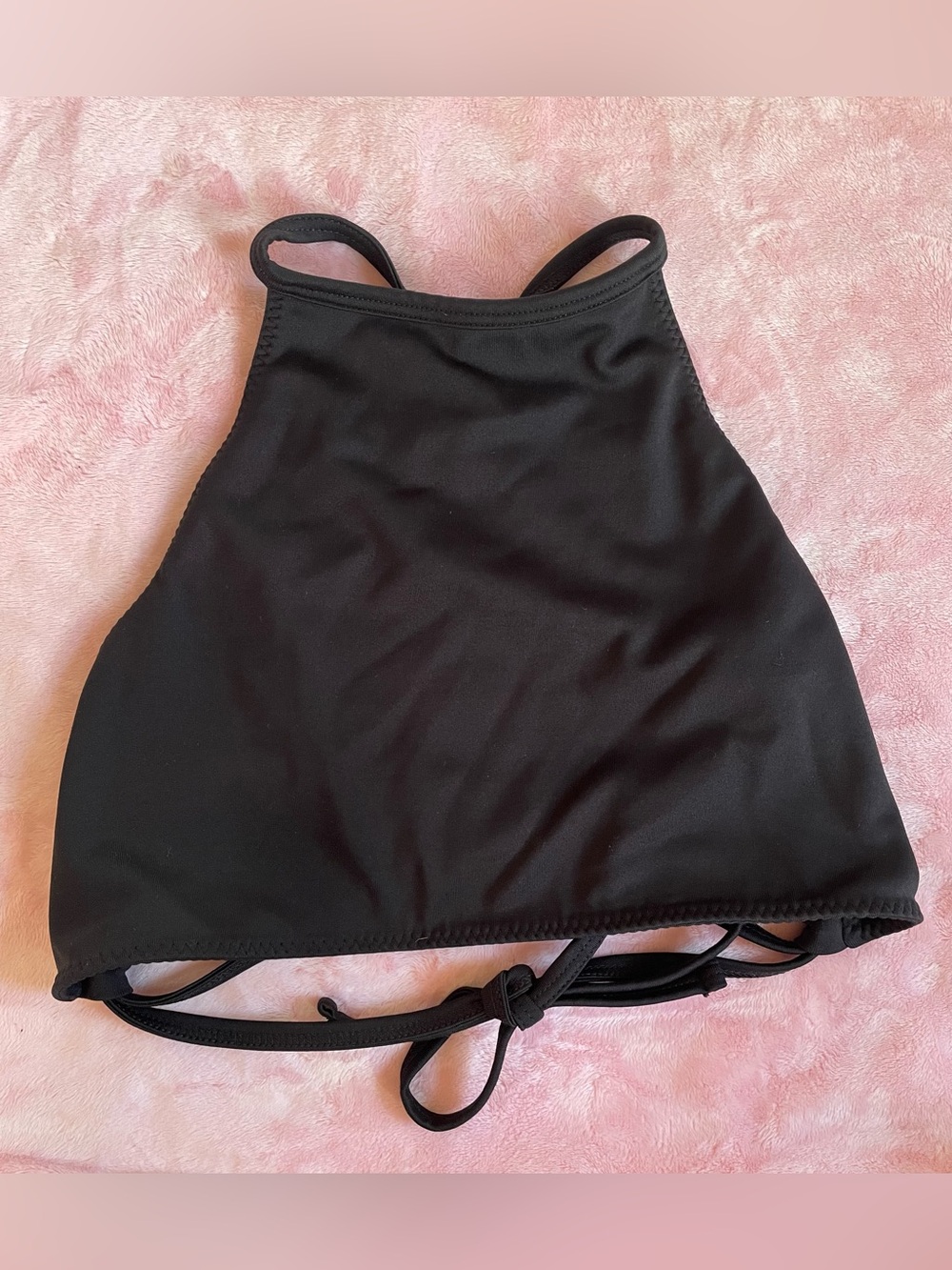 Mika Yoga Wear Black High-Neck Strappy Crop Top
